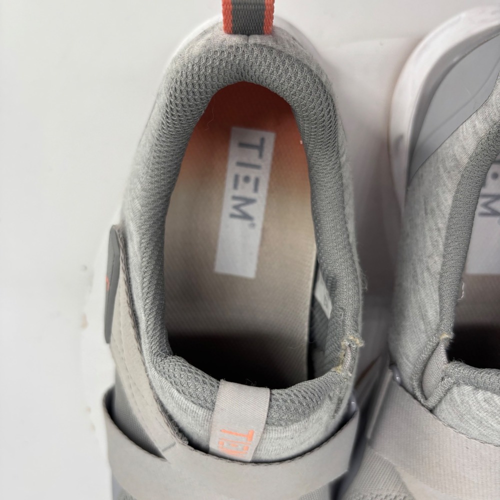 TIEM Slipstream Cycling Spin Shoes Size 9 Grey w/ cleats SPD Compatible Slip On - Picture 6 of 9